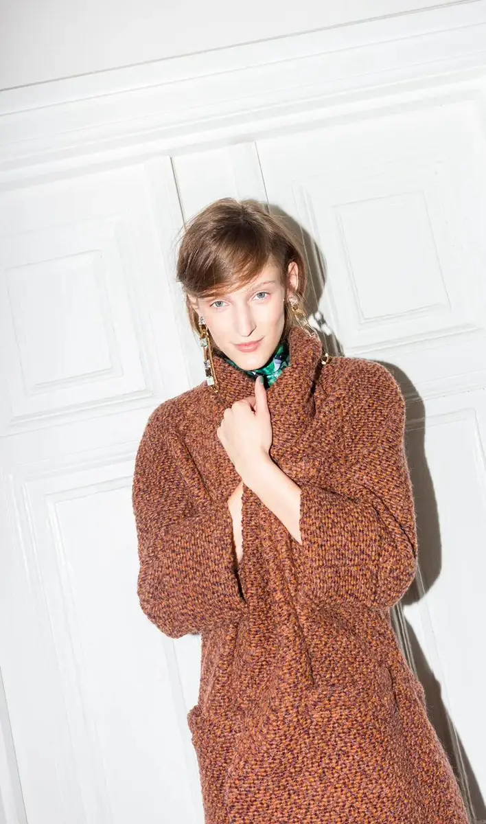Malaika Raiss, Fashion, with Franzi Müller by photographer Christoph Neumann, Berlin
