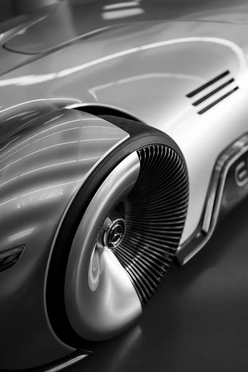 Mercedes-Benz, Corporate Campaign by photographer Christoph Neumann, Berlin