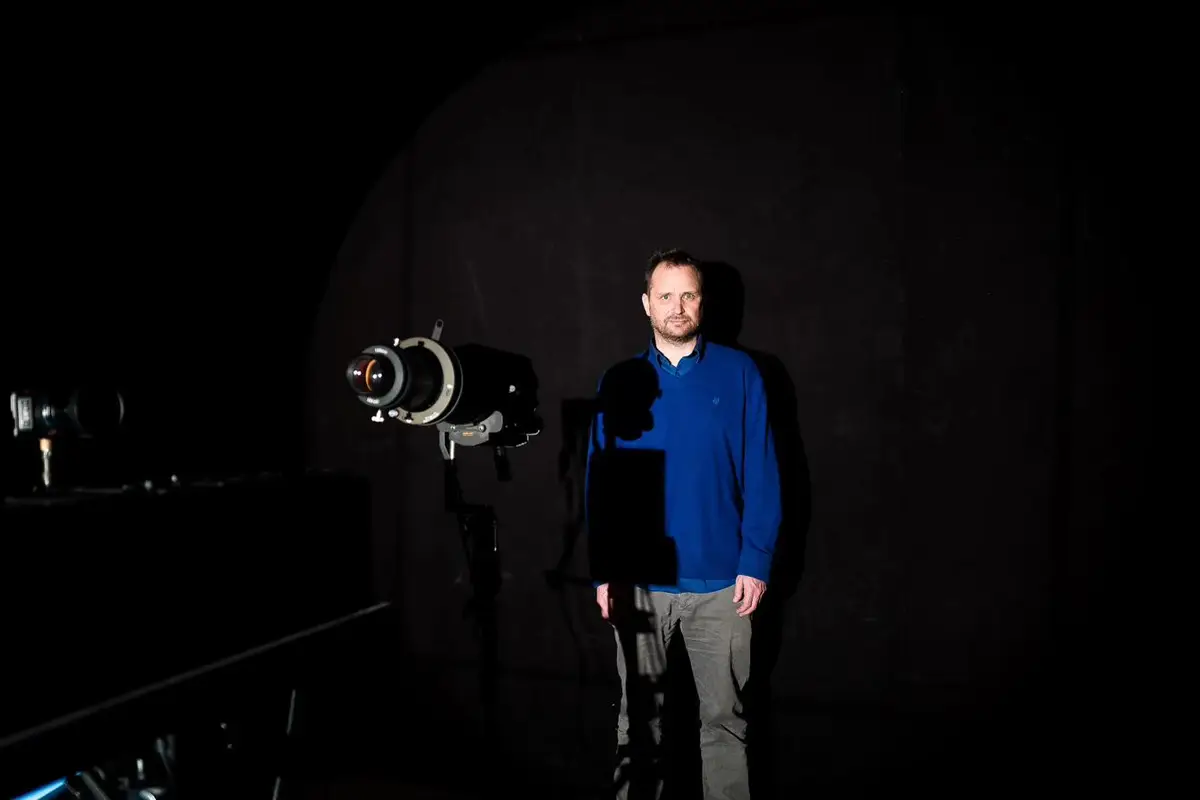 Tomás Saraceno, Artist, photographed for NZZ by photographer Christoph Neumann, Berlin