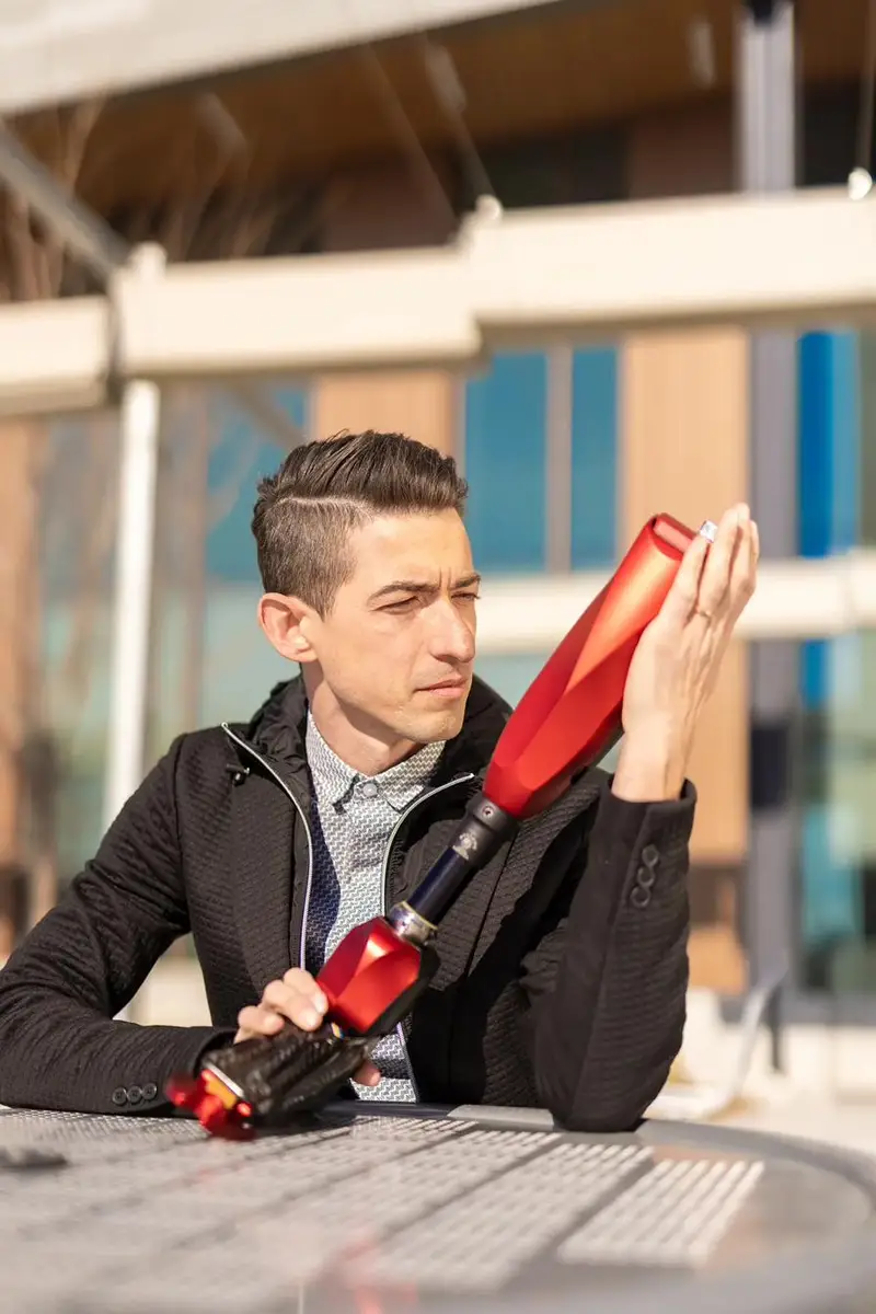 Tommaso Lenzi, Bionic Engineering Lab, Salt Lake City by photographer Christoph Neumann, Berlin